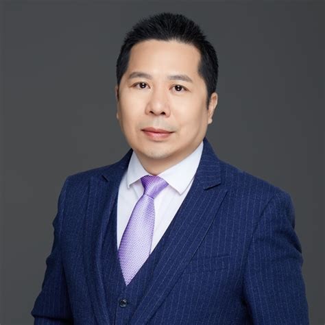 David Lee - IT Consultant